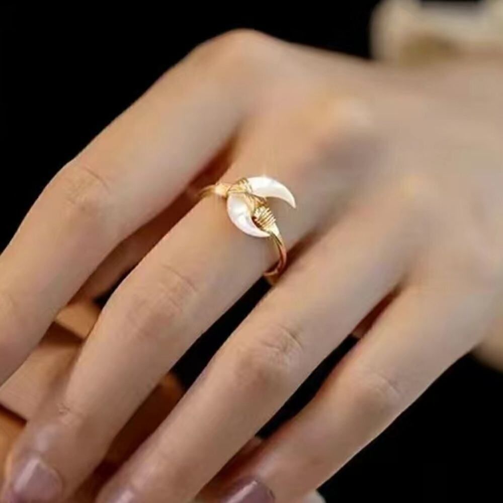 Exquisite Creative Simple Moon Decor Open Ring Bangle Adjustable - Picture 3 of 6